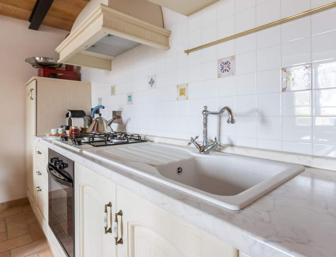 Casa Ridente Nella Valle Del Menotre Con Giardino Pale Exteriör bild